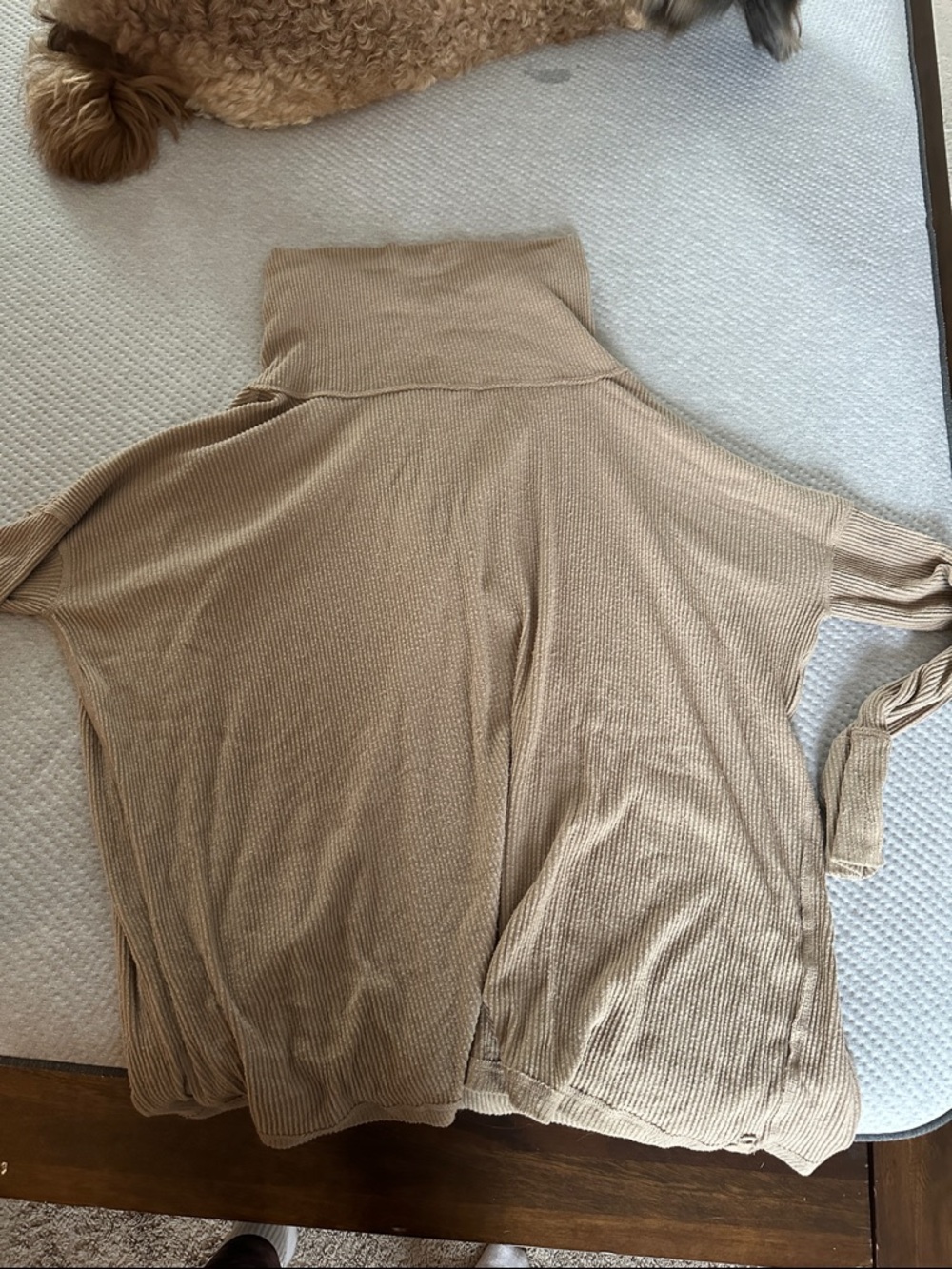 Free People Beige Ribbed Turtleneck sweater